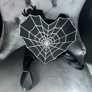 Mad engine spiderweb heart backpack 🕷️🕸️🖤
